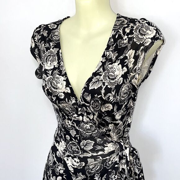 Diane Von Furstenberg Dress “Kye” Black White Wrap Dress Excellent Size 4 - Picture 3 of 9